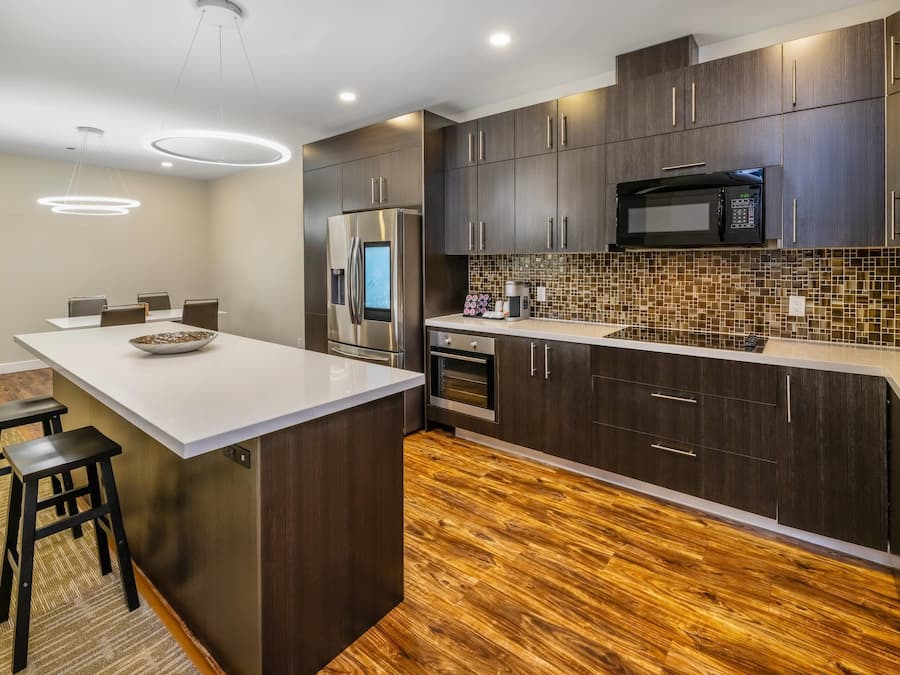 Suite, Multiple Beds, Non Smoking (Efficiency) | Desk, free cribs/infant beds, bed sheets