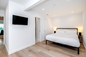 4 chambres, bureau, fer et planche à repasser, Wi-Fi gratuit