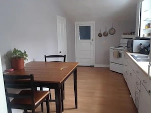 Oven
