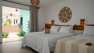 Standard Triple Room | Free WiFi, bed sheets