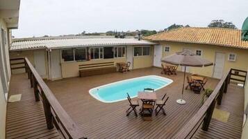 Seasonal outdoor pool