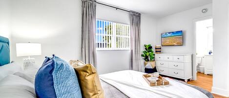 1 chambre, bureau, fer et planche à repasser, Wi-Fi