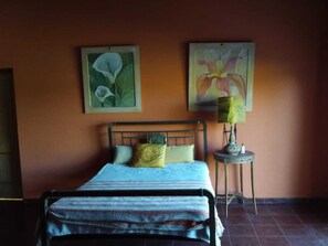 1 bedroom, free WiFi, bed sheets, wheelchair access - Bungalow for up to 6 guests (Mercedes)