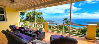 6 Bedroom Ensuite Villa with Ocean Views, Private Saltwater Pool, Tropical Gardens