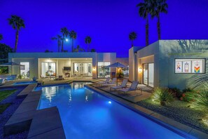 Unclassified image, 5 of 50, button