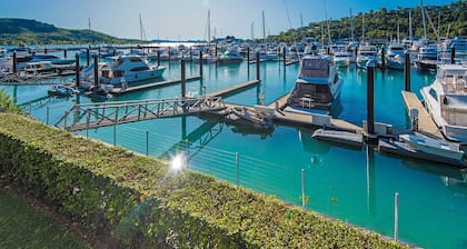Pavillions 1 - Hamilton Island