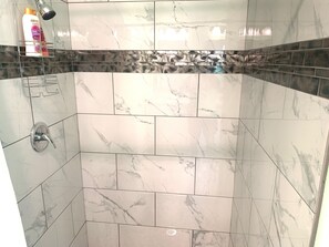 Combined shower/tub, hair dryer, towels, soap - New Home for Workers or Families (Baytown)