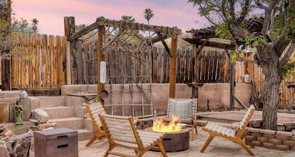 Cowboy Pool, Fire Pit, Backyard | Chic Ranch Retreat | Asteroid by AvantStay