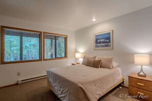 3 bedrooms, bed sheets