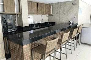 Appartement Confort | Cuisine privée | Réfrigérateur, micro-ondes, four, grille-pain