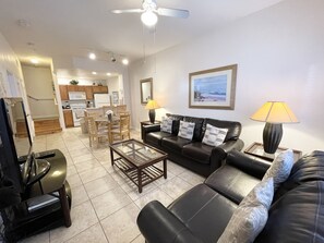 Smart TV, DVD player - Charming Kissimmee Townhouse (Kissimmee)