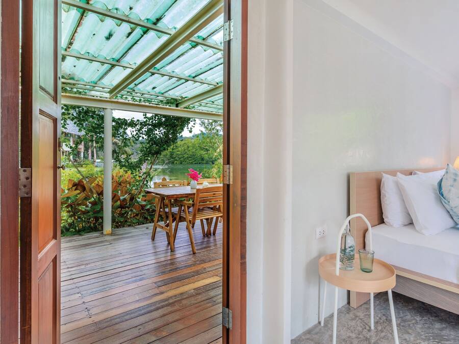 Superior tweepersoonskamer | Een bureau, gratis wifi, beddengoed