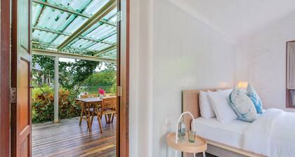 The Little White Bird Traveller Hostel