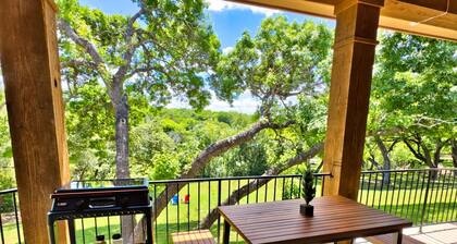 Oasis by the Lake, a Family Friendly Retreat with Spectacular Hill country view
