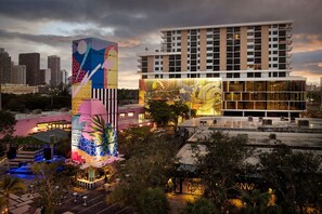 Exterior - Beautiful Wynwood 1BR w/ Gym, Pool & Lounge, nr Midtown, by Blueground (Miami)