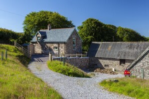 Exterior - Dashel Cottage, Countisbury (Lynmouth)