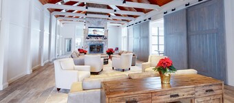 Ski-in/ski-out condo with deck, wood-burning fireplace, & community amenities