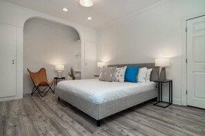 4 habitaciones, tabla de planchar con plancha y wifi gratis 