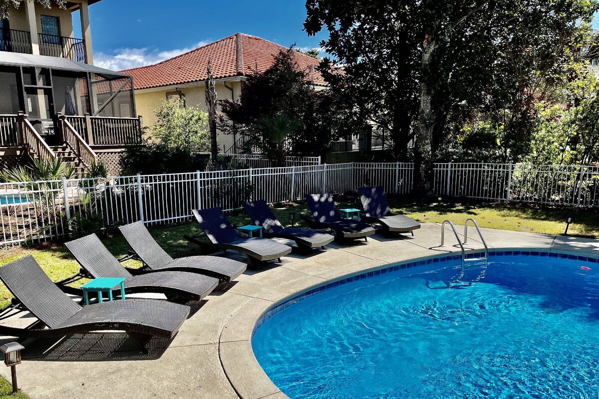 Photo 4 of PET Friendly! FREE Golf Cart, Private Pool & Backyard, Pools/Tennis/Gym/Playground ~ Destiny East