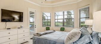 Bonita National dog-friendly home with a lanai, pool, pool spa, and home office