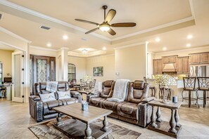 Una televisión, libros