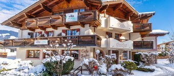 Traditional Tyrolean guesthouse for large groups