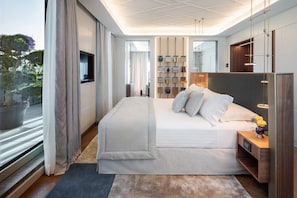 1 Schlafzimmer, Minibar, Zimmersafe, Schreibtisch