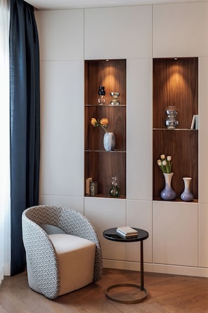 Minibar, in-room safe, desk, laptop workspace