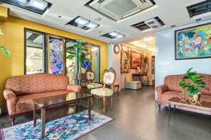 Exterior - CEO Flats (Makati)