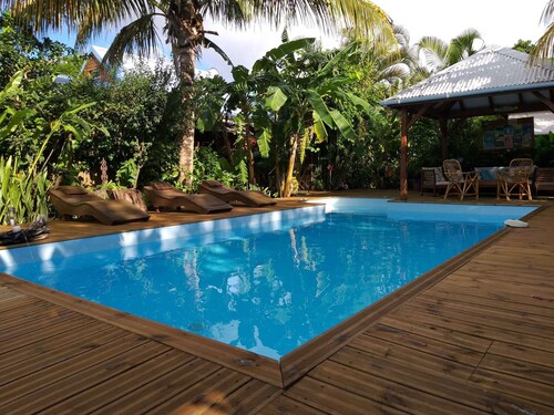 Fully equipped bungalow with outdoor kitchen, air conditioning, Italian shower bathroom