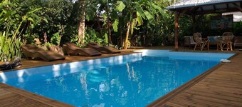 Fully equipped bungalow with outdoor kitchen, air conditioning, Italian shower bathroom