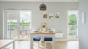 Apartamento (14 C) | Opções para refeição no quarto
