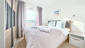 Apartment (11 G) | 1 bedroom, individually decorated, individually furnished