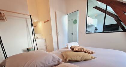 L'amiral n°4â
 T2 â
 dernier Ă©tage â
 ByLocly