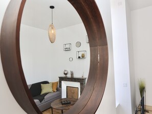 Interior - Napoléon Gare 6 ★ T2 ★1er etage ★ ByLocly (Pontivy)