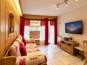 Living area - Spacious apartment in Méribel center, close to slopes, for 4, balcony (Méribel)