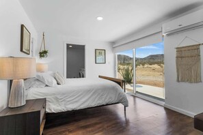 4 quartos, berço de viagem, Wi-Fi, roupa de cama