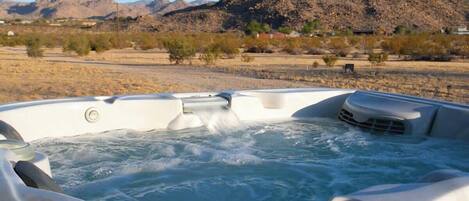 Baignoire à remous extérieure
