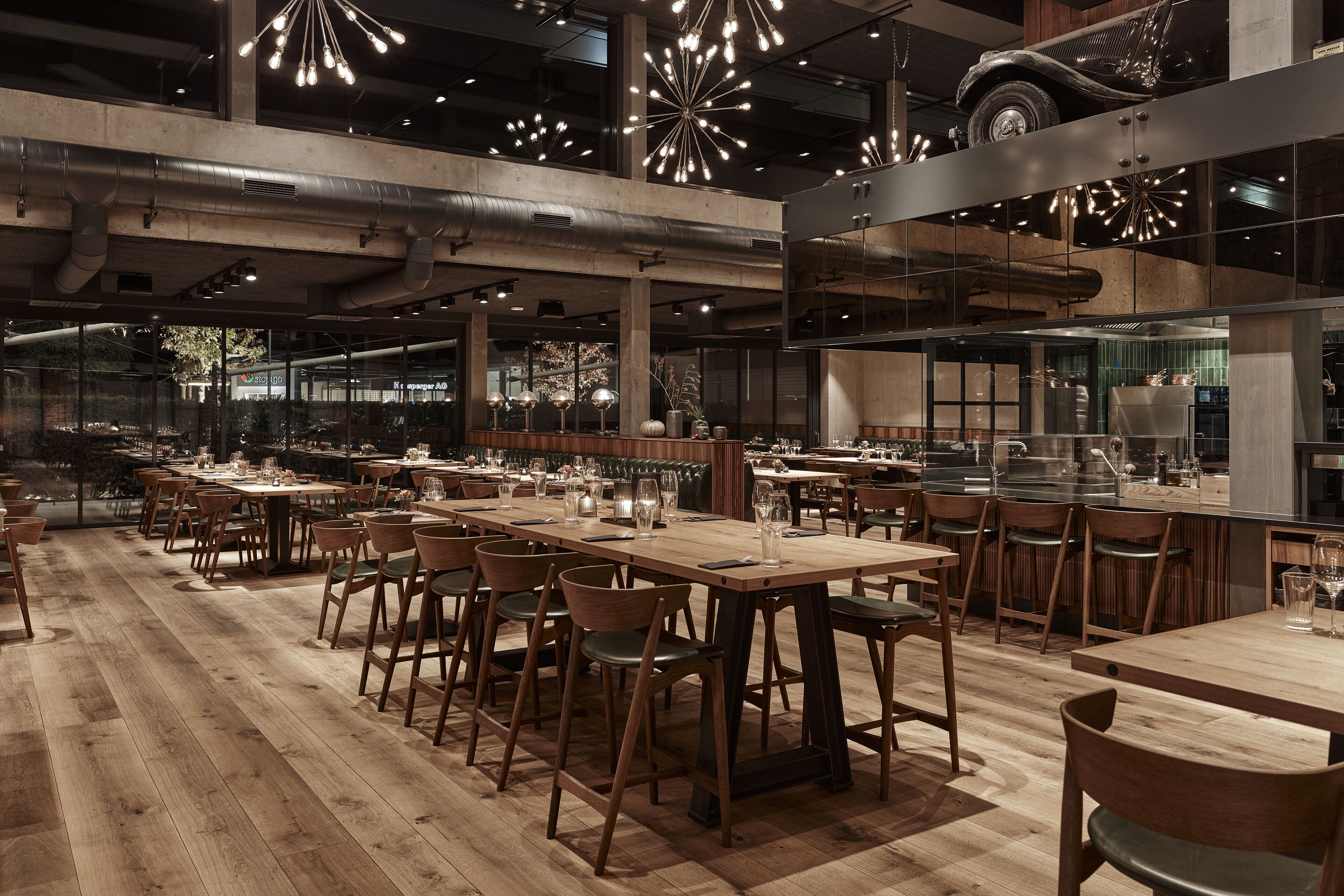 Foto - Autohalle Hotel