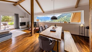 Luxe appartement | Verduisterende gordijnen, geluiddichte muren, gratis wifi