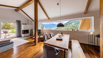 Luxury-Apartment | 1 Schlafzimmer, individuell dekoriert, Verdunkelungsvorhänge