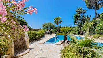 Piscina all'aperto