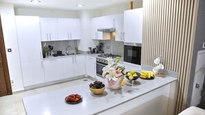 Unclassified image, 3 of 8, button - Malibu Residence Lusail (Lusail)