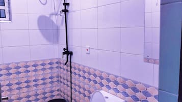 Shower, towels