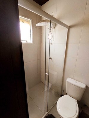 Comfort Cabin | Bathroom