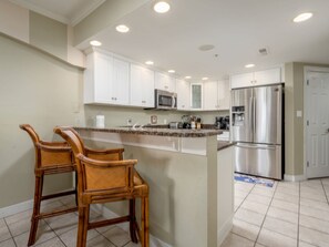 Microwave, dishwasher