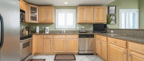 Mikrowelle, Geschirrspüler