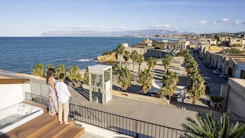 Suíte romântica, banheira de imersão, vista para o mar (Incanto) | Vista do quarto