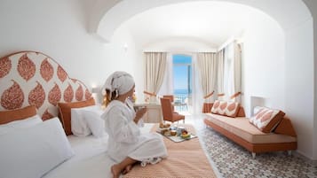 Studiosuite – junior | Minibar, safe på rommet, blendingsgardiner og lydisolert