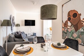 Dining - Wasabi Apartment, Santos, Lisbon (Lisboa)